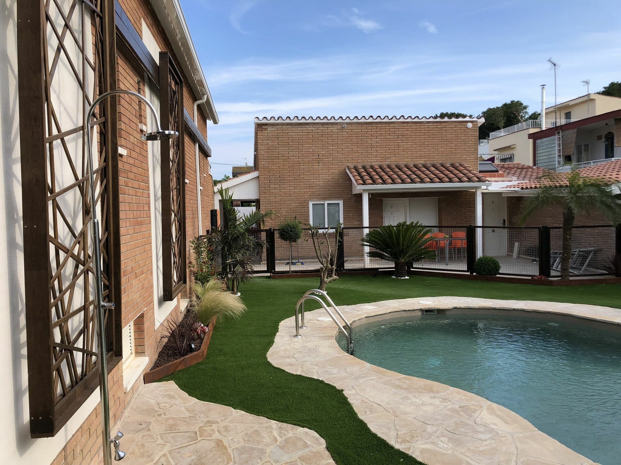 Rambla de Marisol Apartments Castelldefels Exterior foto